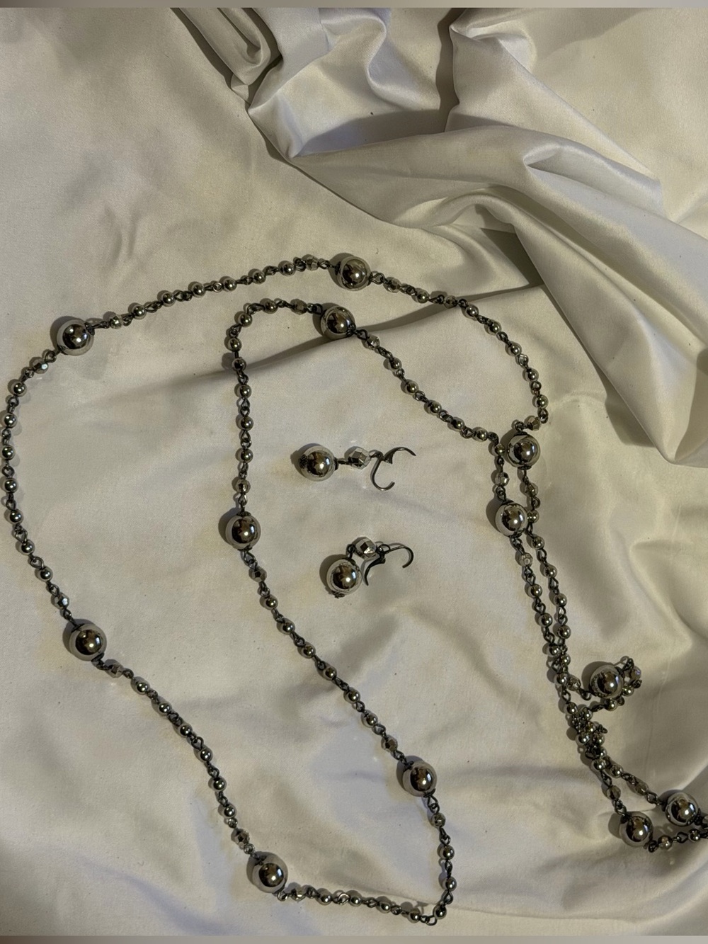 Elegant Silver-Tone Beaded Necklace and Drop Earring Set